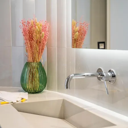 Stella * ניקיאנה