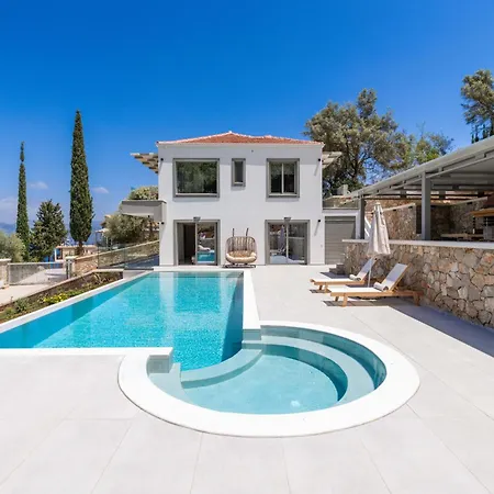 Stella Villa *