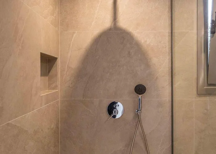 Stella * Νικιάνα